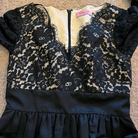 Eliza J dress 6 - Picture 3 of 9